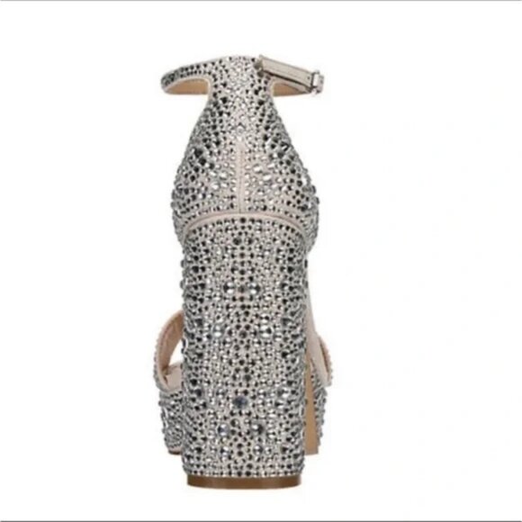 NEW MADDEN GIRL WOMENS OMEGA RHINESTONE PLATFORM SANDAL - IVORY SIZE 11 - Picture 2 of 3